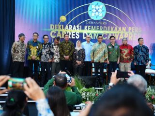 Catatan Sejarah 2024, Panglima TNI Diwakili Kapuspen Menghadiri Deklarasi dan Penandatangan Komitmen Bersama Kemerdekaan Pers