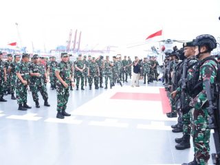 Asops Panglima TNI Cek Kesiapan Bantuan Kemanusiaan Ke Palestina