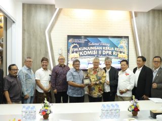 Komisi II DPR RI Apresiasi Capaian PTSL dan Implementasi Sertipikat Elektronik di Kota Denpasar