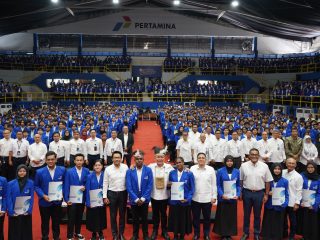 Siapkan Talenta untuk Menghadapi Trilema Energi, UPER Lantik ±1.400 Mahasiswa dan Naikkan Beasiswa 30% di 2025