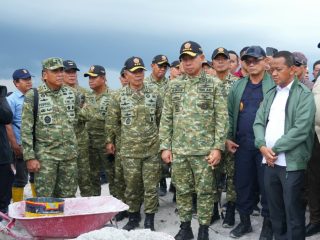 Operasi Besar Satgas PKH: Tambang Timah Ilegal Dibongkar, Panglima TNI Datang ke TKP