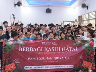 Natal Penuh Kepedulian, ASDP Berbagi Kehangatan Bersama Anak Panti Asuhan