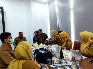 Komitmen Jaga Kesehatan SDM, BPR Syariah Cilegon Mandiri Gelar MCU Pegawai
