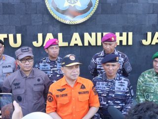 Kodaeral V Hadiri Apel Gelar Pasukan Penanggulangan Bencana Kota Surabaya Tahun 2026