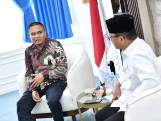 Mendes Yandri Bangkitkan Peternak di Tingkat Desa, Kolaborasi dengan Kurma Adzwa Farm