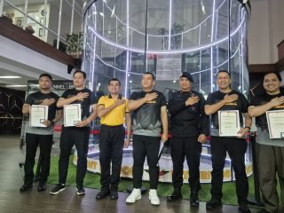 Latihan Indoor Skydiving Jadi Sarana Silaturahmi Brimob Polri dan Kementerian Imipas RI