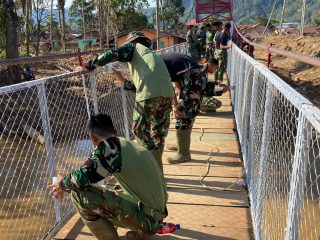Satgas Gulbencal Kodam I/BB Tuntaskan Pembangunan Jembatan Perintis Garuda di Tukka