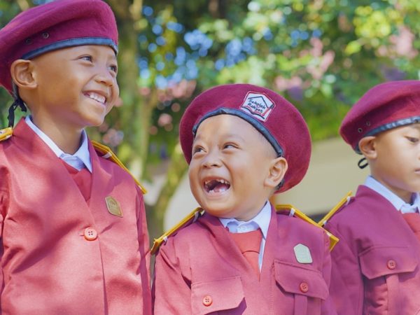 Dari Botol Bekas ke Mimpi Besar, Fikri Temukan Hidup Baru di Sekolah Rakyat