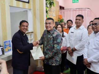 Kunjungi Kantah Kabupaten Humbang Hasundutan, Wamen Ossy Tekankan Pentingnya Akurasi Data Pertanahan