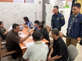 Bareskrim Polri Limpahkan 5 Tersangka Kasus Judi Online dan Barang Bukti Rp55 Miliar ke ke Kejaksaan