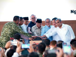 Menkop Ferry Juliantono Targetkan 20.000 KDKMP Siap Beroperasi pada Agustus Besok