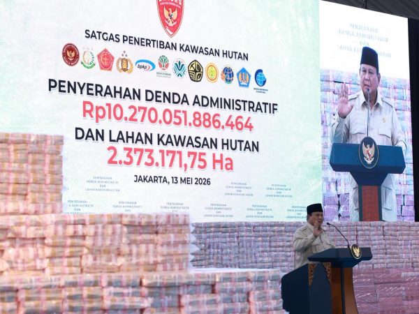 Prabowo Sentil Eksportir Sawit hingga Batu Bara yang Simpan Uang di Luar Negeri