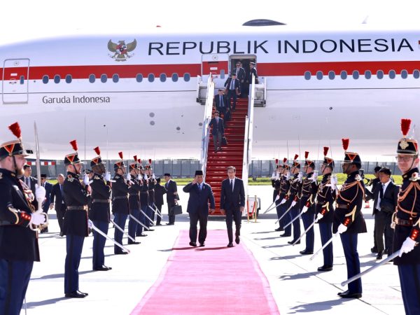 Presiden Prabowo Tiba di Prancis, Perkuat Kerja Sama Energi hingga Pertahanan