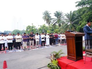 Pangdam I/BB Gelar Sholat Idul Adha dan Serahkan Hewan Kurban di Makodam