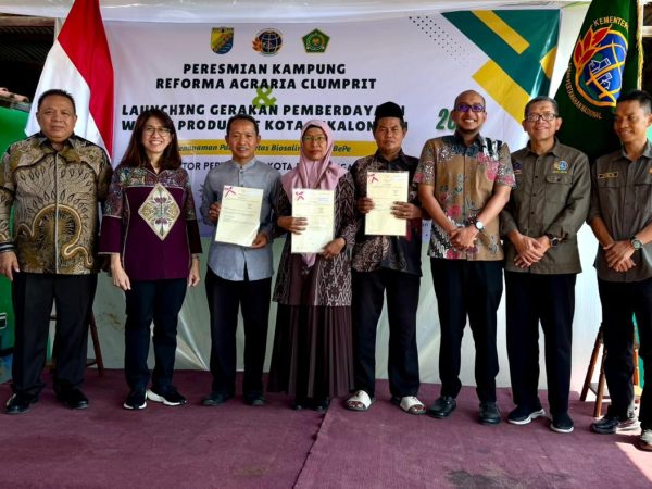 Resmikan Kampung Reforma Agraria, Sahli ATR/BPN Targetkan Kemandirian Masyarakat Pekalongan