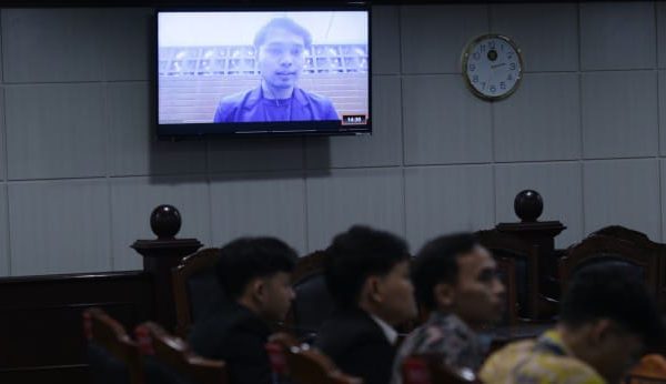Ketiadaan Aturan Pembatasan Masa Jabatan Anggota Legislatif