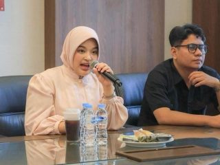 Turun Langsung Serap Aspirasi Warga Serang, Kader Partai Gerindra Bantu Sarana TPA hingga Motor Pengangkut Sampah