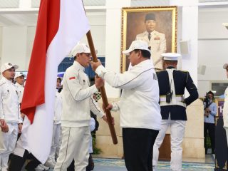Lepas Kontingen Asian Games 2026, Prabowo: Berikan yang Terbaik bagi Bangsamu