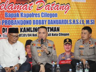 Kapolres Cilegon Akbp Bobby Sambangi Siskamling Batman, Ajak Warga Perkuat Kamtibmas