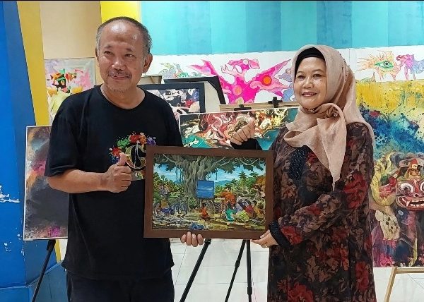 Prof. Indira Santi Hadiri Art Fair Cima’Art, Seni Disebut Jadi Ruang Hidup Wawasan Kebangsaan